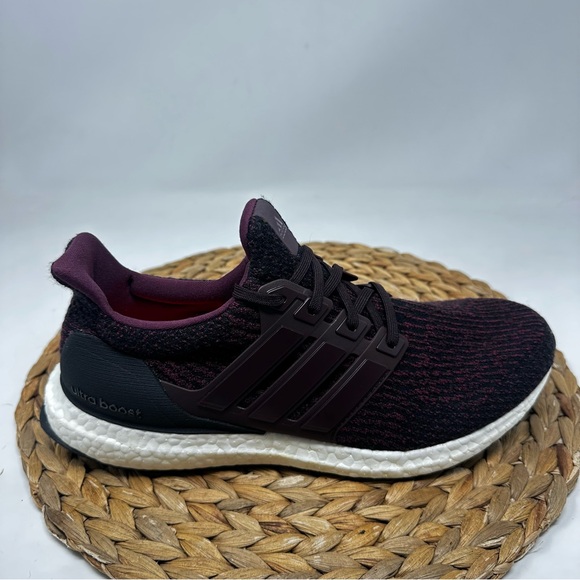 adidas gazelle silver green womens Adidas Men Ultraboost DNA Mid x PE 'Red' Shoes  Extra Butter
